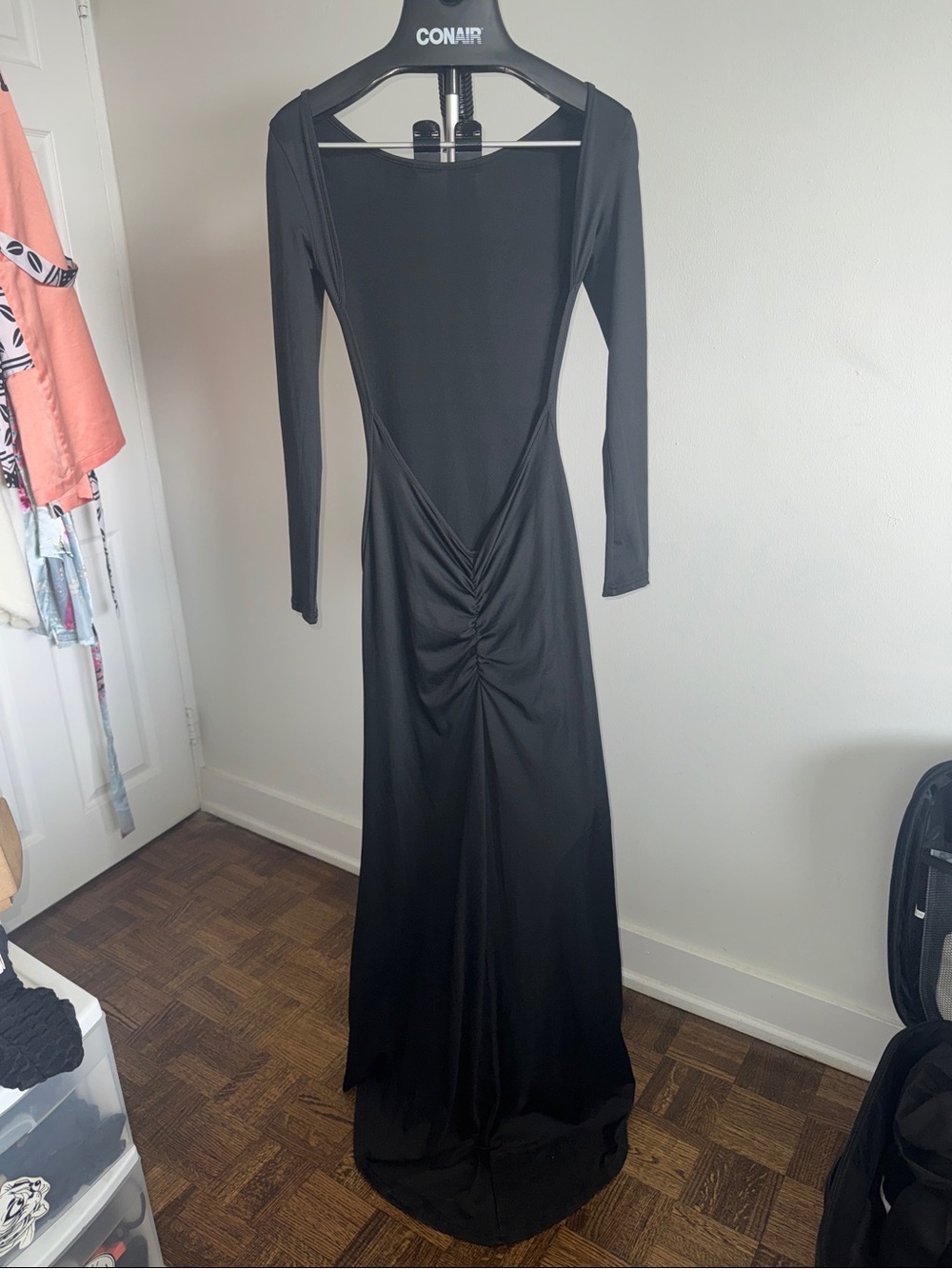 Elegant Black Long-Sleeve Ruched Open Back Dress